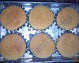 A picture of step 7 of Soft and Fluffy Cupcakes.