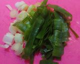 Foto langkah ke 3 dari resep Tom Yum Soup.