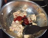 A picture of step 2 of Cheesy Chicken Discs.
