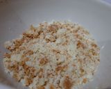 A picture of step 1 of Strawberry Mouse Cake.