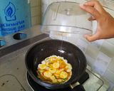 รูปขั้นตอนการทำที่ 3 ของ ไข่เจียวเต้าหู้ไข่