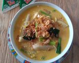 Foto langkah ke 3 dari resep Mie Instan Kuah Santan.