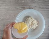 Foto langkah ke 3 dari resep Korean Garlic Cream Cheese Bread.
