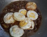 Foto langkah ke 4 dari resep Telur Mata Sapi Saus Tiram.