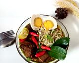 Foto langkah ke 5 dari resep Rawon Iga Sapi (pakai Tauge / Kecambah kacang hijau).