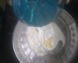 A picture of step 2 of Gappa Gottala/Raj Kachori.