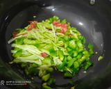 ચિકન હોટ એન્ડ સોંર સૂપ (Chicken Hot And Sour Soup recipe in Gujarati) રેસીપી સ્ટેપ5ફોટો