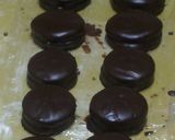 Foto del paso 8 de la receta: Alfajores de chocolate