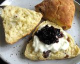 A picture of step 6 of Yoghurt Scones.