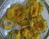 Foto langkah ke 4 dari resep Keripik pare (#pr_paitpaitsyedeep).