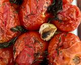 Foto del passaggio 2 della ricetta Pasta con sugo di pomodorini infornati