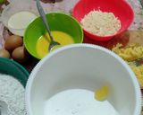 Foto langkah ke 1 dari resep Bolu Panggang Tape 3 Telur Topping Keju.