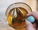 Hình bước làm 2 của món Trà hoa nhài giải khát mùa hè