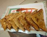 A picture of step 5 of Masalah bread toast.