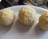 Foto del paso 7 de la receta Bolitas de arroz rellenas de mozzarella y jamón hilado
