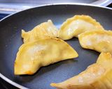 Foto del paso 6 de la receta: Gyozas de Ternera y Gambas