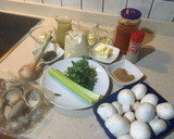 Foto del paso 1 de la receta: Setas y champiñones en salsa Rockefeller