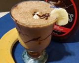 A picture of step 3 of Banana Chocolate Smoothie.