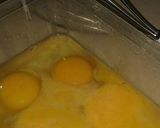 A picture of step 1 of Fried egg omelette.