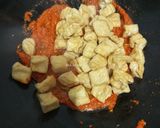 Foto langkah ke 4 dari resep Oseng Tahu Mercon.