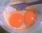 Foto langkah ke 2 dari resep Telur Tepung Krispi.