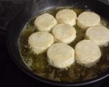 Foto del paso 3 de la receta Merluza frita y patatas al vapor
