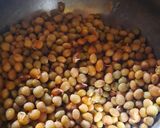 લીલી તુવેર ના સમોસા(Lili Tuver Samosa Recipe In Gujarati) રેસીપી સ્ટેપ1ફોટો
