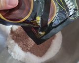 Foto langkah ke 2 dari resep Chocolatos Nut Brownies.