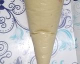 A picture of step 7 of Cream puffs.