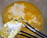 Une image de l'étape 4 de Quiches sans pâte aux fanes de radis.