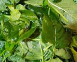 Foto langkah ke 3 dari resep Sayur bening bayam.
