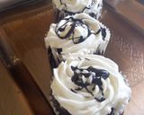 Whipped cream frostingmatakin girki2 hoto