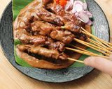 Foto langkah ke 9 dari resep Sate Ayam Khas Sate Senayan Devina Hermawan.