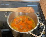 Édesburgonya krémleves recept fázis 1 fotója