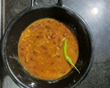 A picture of step 4 of Rajma Curry.