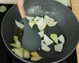 Foto langkah ke 5 dari resep Ayam Kuluyuk Krispi Devina Hermawan.