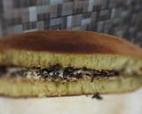 Foto langkah ke 8 dari resep Martabak Manis Simpel.