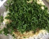 A picture of step 3 of Paneer paratha.