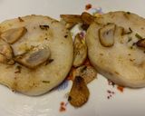 Foto del paso 2 de la receta: Rodajas de merluza con ajos y estragón