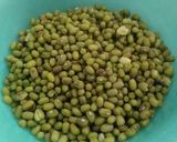 Foto langkah ke 3 dari resep Tips merebus kacang hijau empuk merekah.
