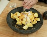 Foto langkah ke 8 dari resep Resep Soto Banjar Devina Hermawan.