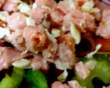 A picture of step 4 of My Smoked Salmon and smoked Cheese Salad 😍.