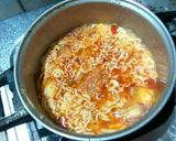 Foto langkah ke 4 dari resep Mi Kuah Kimchi ala2 Kpopers 😂.
