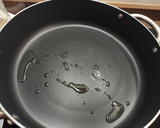 Foto del paso 2 de la receta: Merluza al vino