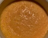 Foto del passaggio 3 della ricetta Gelato al melone 🍈