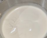 Foto langkah ke 2 dari resep Bolu Ketan Hitam Keju Lumer.