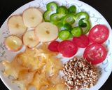 A picture of step 2 of Star Fruit Salad.