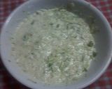 A picture of step 4 of Sour cream salad.