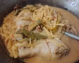 Foto langkah ke 6 dari resep Gulai Ayam Pepaya Muda.