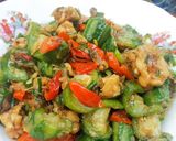 Foto langkah ke 4 dari resep Tumis Oyong + Tempe.